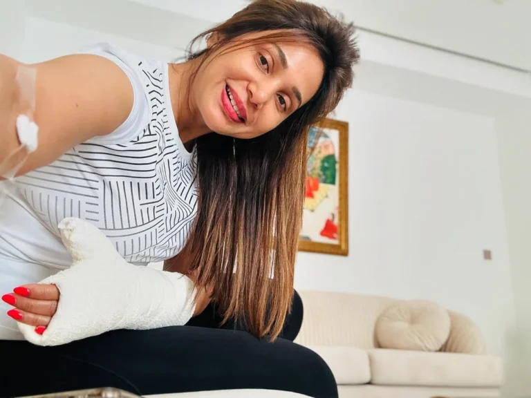 Preeti Mallapurkar at her home recovering from her hand fracture.
